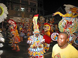 Celebración del Junkanoo en Nasáu