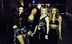 Little Mix en febrero de 2014.