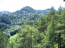 Paisaje montañoso alpino representativo de la ecorregión