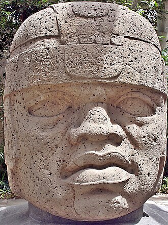 Cabeza colosal olmeca.