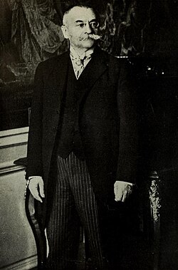 Retrato del ministro de Asuntos Exteriores francés Théophile Delcassé.