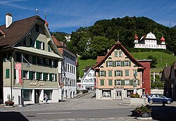 Plaza principal del pueblo en Sarnen.