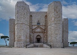 El Castel del Monte en Apulia, una de las locaciones principales de la película.