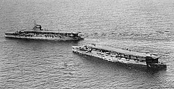 HMS Furious y HMS Glorious en 1930