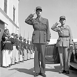 Charles de Gaulle con uniforme militar