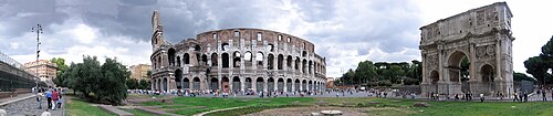 Perspectiva del arco junto al Coliseo