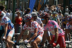 Stéphane Augé vestido con la maglia rosa