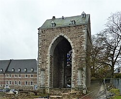 Ruinas de la iglesia abacial.
