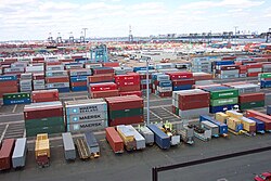 Terminal de contenedores de A.P. Møller en Port Elizabeth, Nueva Jersey