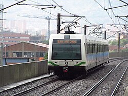 Tren de transporte masivo urbano