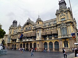 Edificio de la Junta de Obras del Puerto, sede histórica de la Autoridad Portuaria de Barcelona.