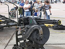 Cañón rotativo M61 Vulcan utilizado por la aeronave.