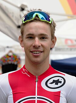 Fabian Lienhard en una competición ciclista