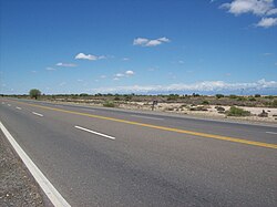 Tramo de la ruta sin separación física