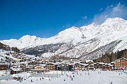 Vista de Saas-Fee en invierno