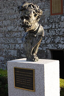 Busto con la efigie de Ramón Verea