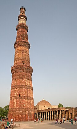 Detalle arquitectónico del Minarete de Qutab