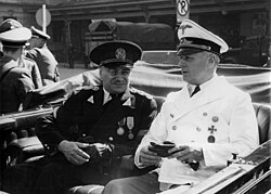 Ion Gigurtu junto a Ribbentrop