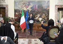 Matteo Renzi anunciando su dimisión tras el referéndum