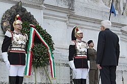 Homenaje a la tumba del soldado desconocido