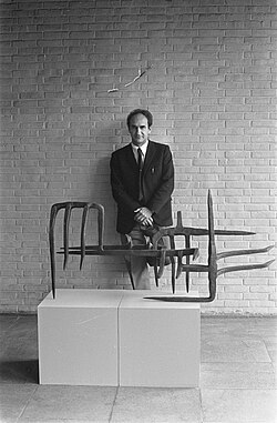 Retrato de Eduardo Chillida