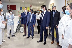 Ministro Illa en el Hospital Universitario Marqués de Valdecilla