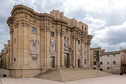 Fachada de la Catedral de Santa María en Tortosa