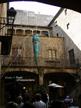 Fachada o vista del Palacio del Marqués de Llió
