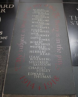 Monumento a los poetas de la Primera Guerra Mundial en la Abadía de Westminster.