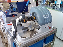Máquina copiadora de llaves