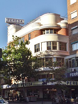 Antiguo cine Europa en la calle de Bravo Murillo de Madrid.