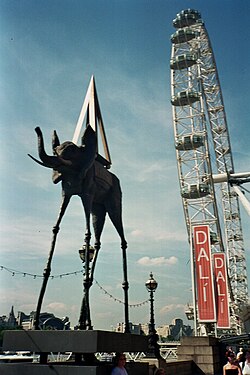 Exposición escultórica de Salvador Dalí en Londres
