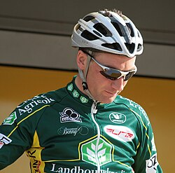 Bert De Waele en una competencia ciclista