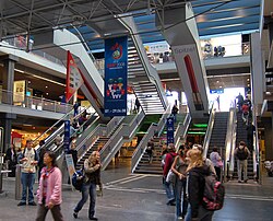 Vista del interior de la estación de Berna