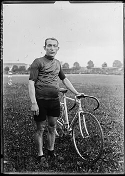 Retrato de Adelin Benoît