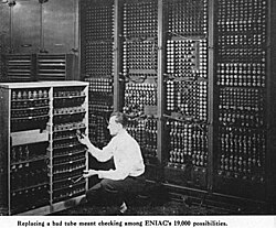 ENIAC, la primera computadora digital electrónica de propósito general y programable