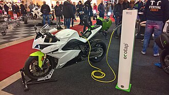 Fotografía de una motocicleta eléctrica Energica Ego.