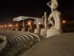 Stadio dei Marmi y el Palazzo della Farnesina