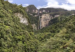 Catarata de Gocta en la región Amazonas