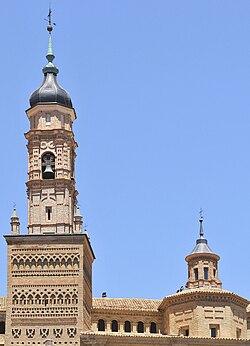 Torre de la iglesia de Santa María en Ateca