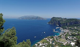 Vista panorámica del puerto desde Villa San Michele en Anacapri