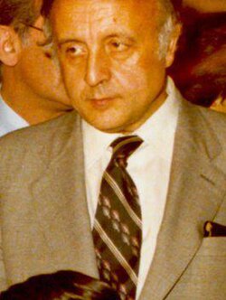 Ricardo de la Cierva fotografiado en 1980