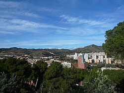 Vistas desde el parque hacia la sierra de Collserola