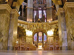 Interior de la Capilla palatina de Aquisgrán