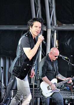 Integrantes de la banda Train en enero de 2011