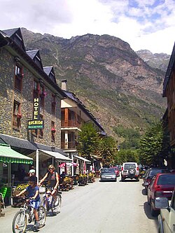 Avenida de los Tilos en Benasque