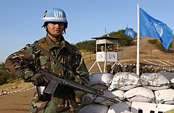 Casco azul de Bolivia en 2002