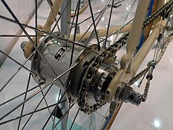 Piñón fijo y tres marchas Sturmey-Archer SX3