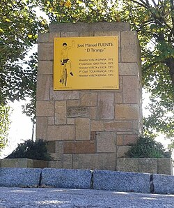 Monumento a José Manuel Fuente en el Alto del Naranco