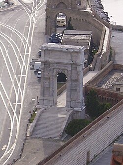 Arco de Trajano en Ancona